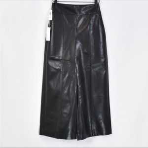 NWT Aritzia gondola vegan leather pants size 0